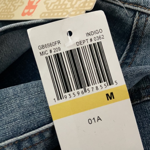 Gianni Bini frayed Jean skirt NWT - Picture 3 of 5